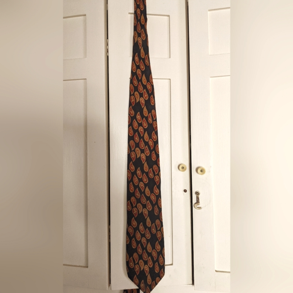 Joseph Abboud classic vintage tie